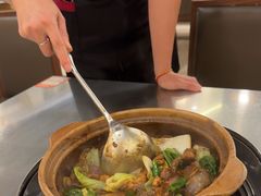 -胡须佬鸡煲四季火锅店(石厦西村直营店)