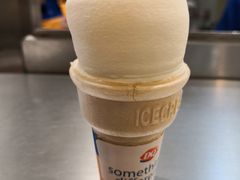 -DQ·蛋糕·冰淇淋(浦江欢乐颂店)