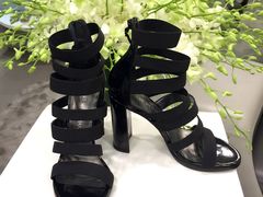 -STUART WEITZMAN(静安嘉里中心店)