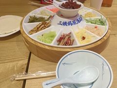-怪噜范·老贵阳街头名小吃(数博万达店)