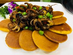 -地方名吃海鲜大馅蒸饺(北戴河店)