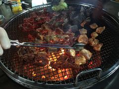 -小辣椒汤锅烧烤(温泉南街店)