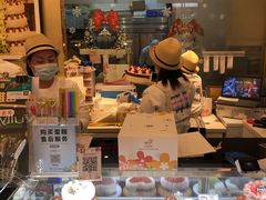 -花花卷卷·鲜食蛋糕(静安久光百货店)
