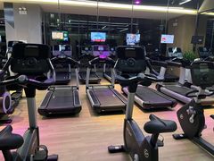 -威克健身游泳(万菱汇店)