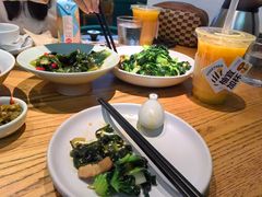 -潮粥荟·潮汕砂锅粥(朝阳大悦城店)