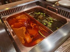 -老牌坊云南鱼豆花火锅(爱建店)