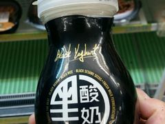 -全家便利店(愚园店)