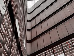 -上海虹桥中心爱琴海亚朵S酒店