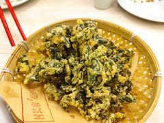 炸薄荷叶-村长家的疙瘩汤·东营菜(东营茶城店)