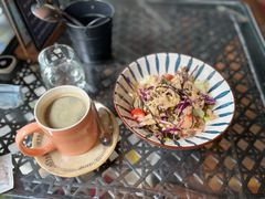 庙色唇吞拿鱼沙拉-MUSICIAN庙色唇(東山店)