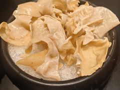 -鲜入唯煮·港式海鲜牛肉火锅(金宝街店)