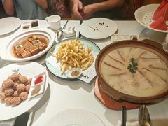 -贝勒爷·酥不腻烤鸭