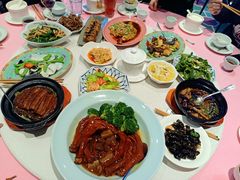 -誉八仙酒楼(静安大悦城店)