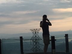 -草山夜未眠景观餐厅