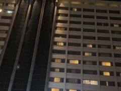 -曼谷湄南河畔华美达广场酒店