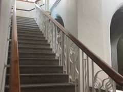 -香港大学