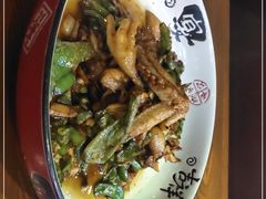 -老长沙湘菜馆(凤凰路店)