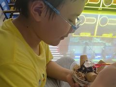 -DQ·蛋糕·冰淇淋(浦江欢乐颂店)