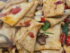 -湖南人家湘菜馆(镇江路店)