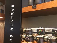 -星巴克臻选(北京银泰店)