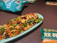 -曼听小寨海鲜烧烤·大连辣炒大王(盖州街店)