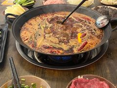 -黄潇洒老火锅(九眼桥宏济巷店)