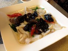 糟溜鱼片-中信五牛城酒店式公寓