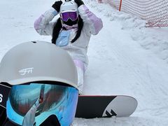 -中旅松花湖滑雪场