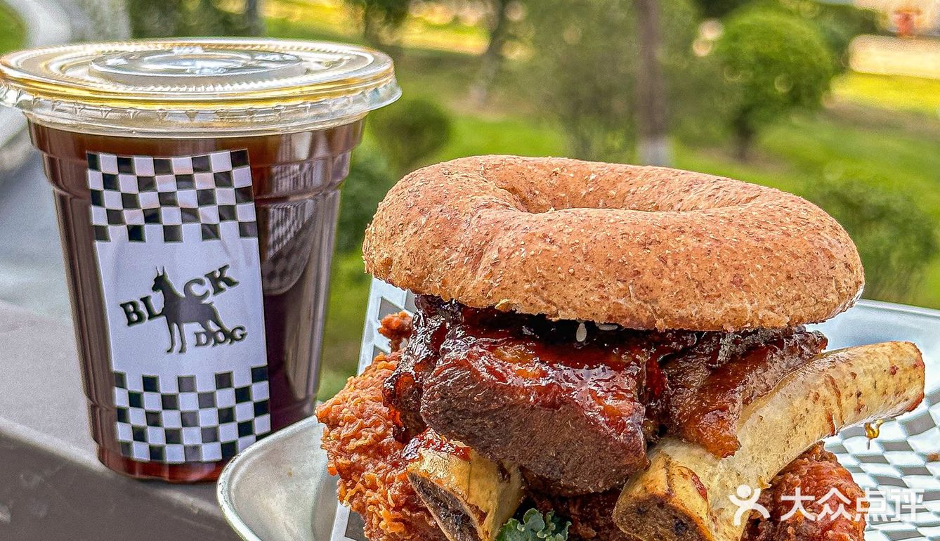 济南！在济南！这家贝果汉堡太太太好吃了！