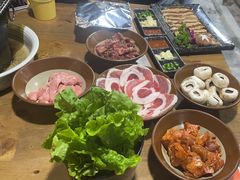 -喝丢一只鞋·东北烤肉·烧烤·铜火锅(江宁店)