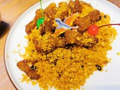 -临界音乐酒馆·小龙虾·江湖菜(华熙LIVE·鱼洞店)