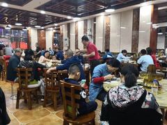 大堂-聚雅美食