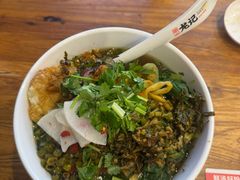 -湘人龙记老长沙米粉(鸟巢店)