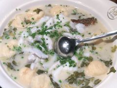 -江渔儿酸菜鱼专门店(明珠广场店)