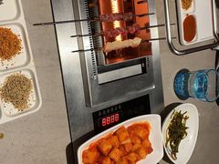 现穿羊肉串-丰茂烤串(钦州北路店)