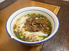 -矮子粉店1985·长沙米粉(湘春路店)