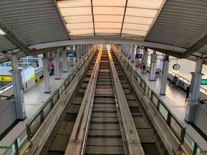 大溪沟(地铁站)-"大溪沟是重庆最早的教育基地,这儿有重庆出.