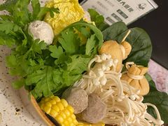 -椰子营·椰子鸡火锅(万象里店)