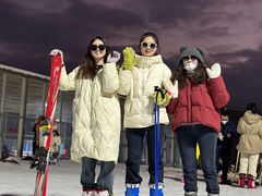 -浙东第一尖雪山欢乐谷