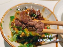 吊龙-牛人日志·鲜牛肉骨汤火锅(万科里瑧店)