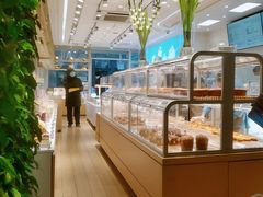 面包甜点陈列柜-好利来(永定路店)