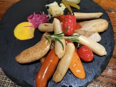 -喜洲吧·江畔老船厂·庭院餐厅(喜临院店)