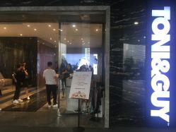 点击看大图 -TONI&GUY
