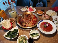 -潮火锅·麻辣牛肉火锅(观音桥方圆·LIVE店)