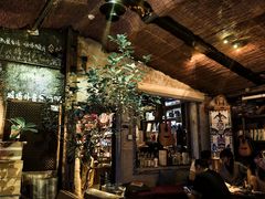 -城墙外BAR