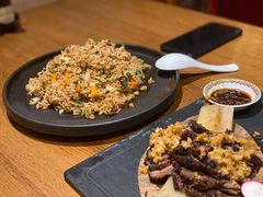 羊肝菌牦牛肉炒饭-敏珠拉姆藏餐·南京厨房(富春江东街店)