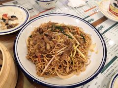 牛肉出前一丁炒面-小龍鳳餐室(番禺路店)