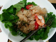 泰式柚子鲜虾色拉-Pho Asia 亚阁越南料理(上海来福士广场店)