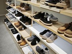 -hotwind热风(中贸广场店)