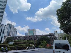 -四川北路(地铁站)